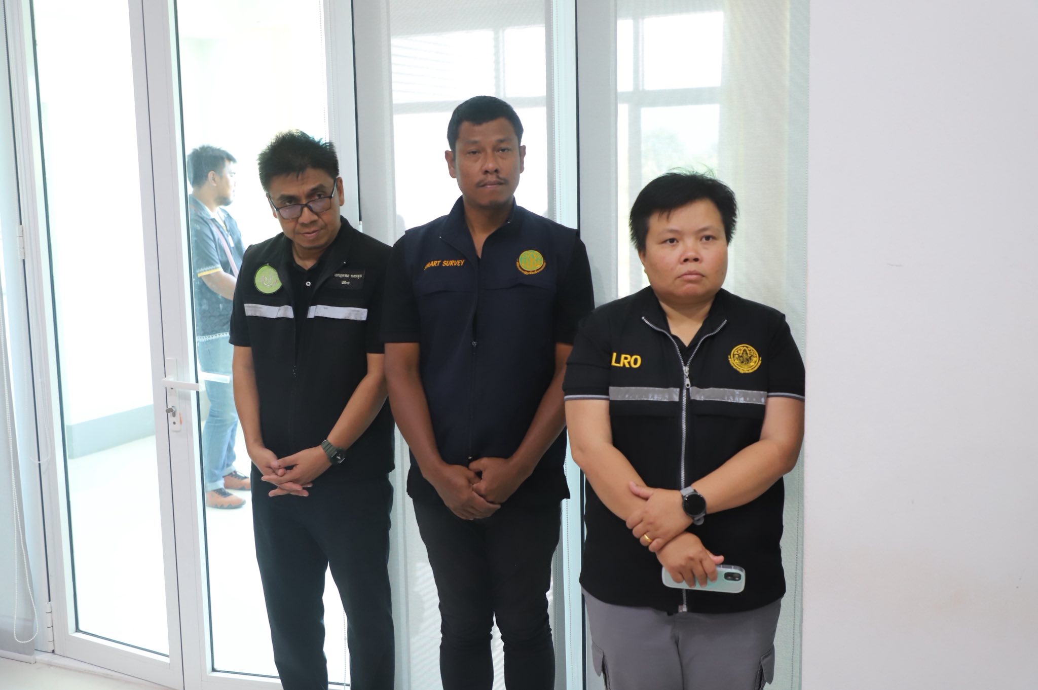 title - รมช.เกษตรฯ มอบโฉนดเพื่อการเกษตร โฉนดต้นไม้ ยกระดับที่ดินทำกินในกระบี่ หนุนเกษตรกรเข้าถึงแหล่งทุน